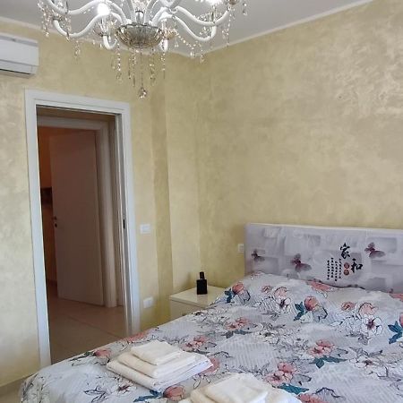 Oltre Confine Fronte Mare Villa Marina Di Montenero Eksteriør billede